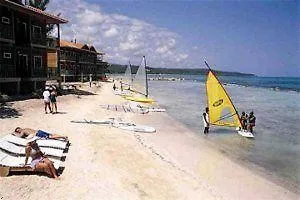 Pebbles Resort Montego Bay
